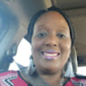 Meet your Posher, Petula